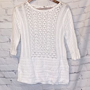 Andrea Jovine White Sweater Size Medium Excellent Condition